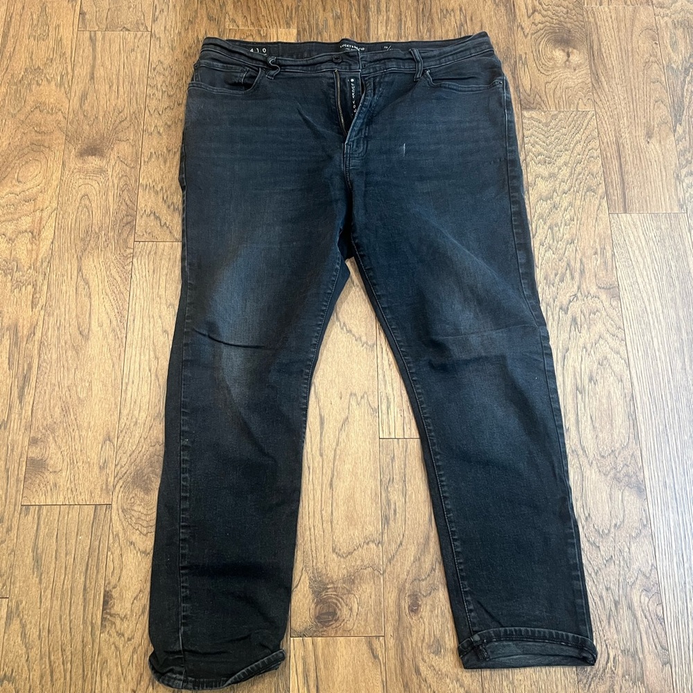 Lucky Brand Men's Black 410 Jeans 38x30